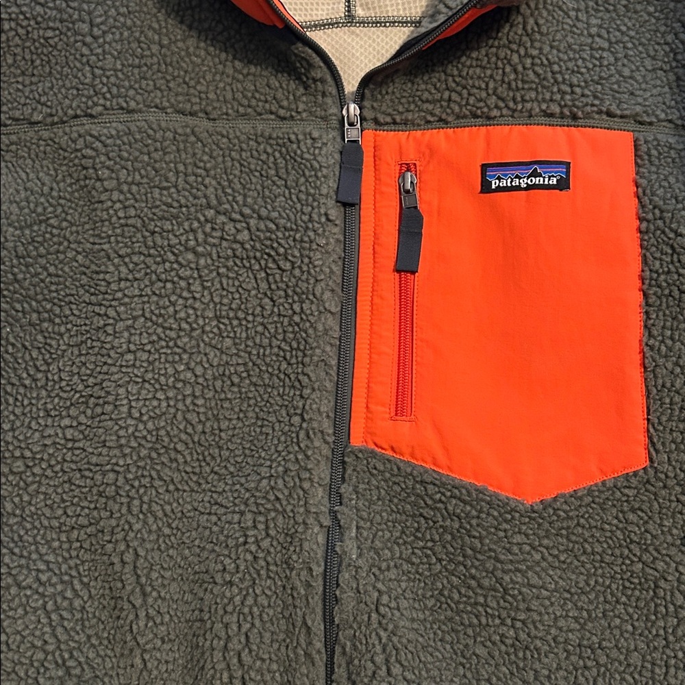 Retro Patagonia Vest - Picture 3 of 3